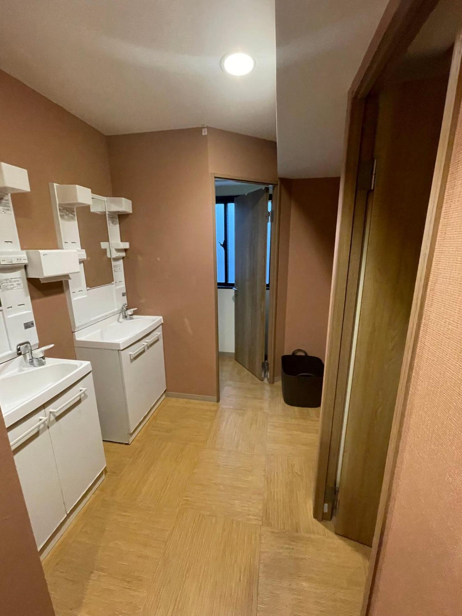 Tenten Guesthouse In Asakusa Tokyo Rom bilde